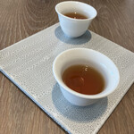 Reglisse - 最初のコンソメスープ。連れはこれをどんぶり一杯のみたいって言ってた。笑