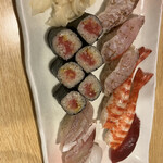 Tsukiji Kagura Zushi - 