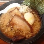 虎之助 - 豚骨らぁめん（６５０円）