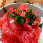 海玄 - 選べる贅沢２種丼の、本まぐろのかき身ねぎとろ丼