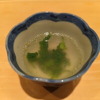 鮨 はしもと - 魚で出汁を取ったお吸い物