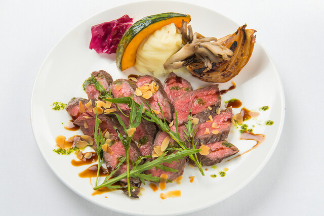 マリーナバー&レストラン - 小樽築港（ステーキ）の写真