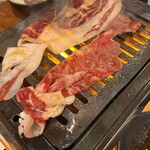 焼肉 たくぞうの台所 - 