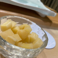 鮨 なんば 日比谷 - ガリ