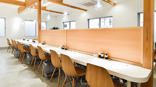 糸島食堂 - カウンター席