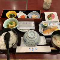 中之島なだ万 - 