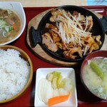 Matano Shokudou - 焼肉定食680円