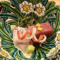 赤坂 菊乃井 - 昼懐石１５７３０円。明石天然鯛、鮪。鮪のレベルが益々上がっているような気がします。濃厚な黄身醤油にも負けない強い旨味を感じます（╹◡╹）（╹◡╹）