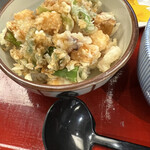 名物げそ天丼と自家製うどん お多福 - 