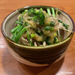 千陽 - 幸神目抜と秋田三関産の根付の芹の鍋