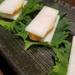 岳志 - カラスミ。好みより火が通りすぎかなー
