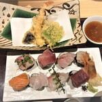 Gunkan Sushi and shrimp Tempura set