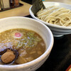 麺処 くろ川 - 濃厚豚骨魚介つけ麺の魚介