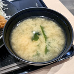 Matsunoya - 味噌汁もイケてる。