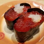 回転寿し トリトン - 紅鮭筋子。