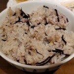Ookamadomeshi Torafuku - 雑穀米。