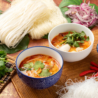 タイ料理 新宿ランブータン_1