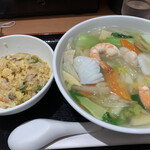 551蓬莱 京都伊勢丹店 - 