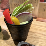 東京恵比寿 串亭 - 野菜は新鮮でおいしい