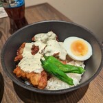 Yokohama Ume Ya Chicken Every Day - チキン南蛮丼