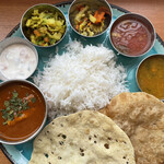 マドライキッチン - 今日のミールス（カレー1種類）1200円