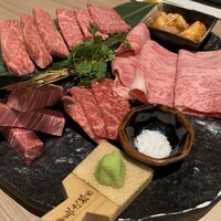 近江うし 焼肉 にくTATSU 青山本店 - 
