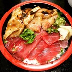 蛯寿し - ③カンパチ南蛮丼とマグロ丼のハーフ＆ハーフ