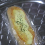 ベーカリー 神戸屋 下松ＳＡ(上り線) - 料理写真:チーズガーリックフランス