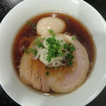 創作麺工房 鳴龍 - 醤油拉麺/アップ