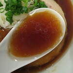 創作麺工房 鳴龍 - 醤油拉麺/スープ