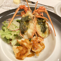 ル・バンボッシュ - 伊勢海老
                    香草グラタン風と海老のソース