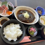 旬鮮美味 - 料理写真:かれいの煮魚定食