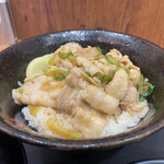 伝説のすた丼屋 - 