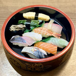 旬魚彩鮨　水仙 - おまかせ 握り 10貫  1,300円