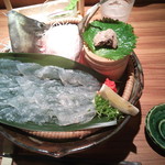 「泳ぎカワハギの姿造り」 １５５４円