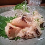 五十六屋 - 味噌の豊かな旨みと、炙りによる香ばしき香り、カマンベールチーズの濃厚な味と、まったり響く余韻