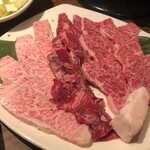 Yakiniku Raku - 焼肉3種盛り（塩）