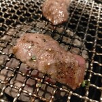 Yakiniku Hidari - 