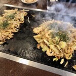 Heibon - 汗かき焼きうどん＆スペシャル焼きうどん