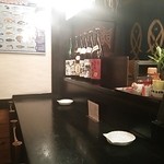 Tatsubee - 古いながらきれいに整えられた店内