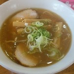 らーめん（590円）