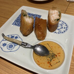 老虎菜 - 海老のパリパリ春巻き