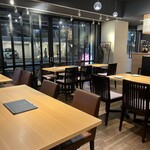 AKASAKA Tan伍 - テーブル