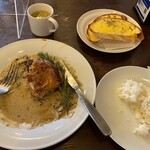 伊太利亭 - ここで「パン」サーブ(; ･`д･´)ﾅﾇ？ ★平日ランチセット（若鶏のカチャトラ風・1100円税込）★