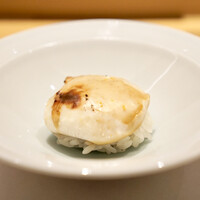 鮨 いし黒 - 虎河豚白子のシャリご飯