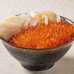 Scallop and salmon roe bowl