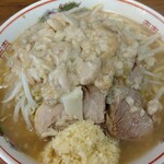 ラーメン二郎 - アブラがみぞれ鍋的ビジュアル