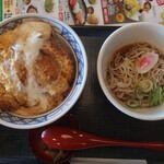 和風レストランまるまつ - かつ丼ミニ蕎麦セット