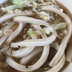 道の駅 富士吉田 軽食コーナー  - 肉うどんのアップ