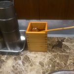 175°DENO担担麺 - 【2013年05月】自家製ラー油みたいです。